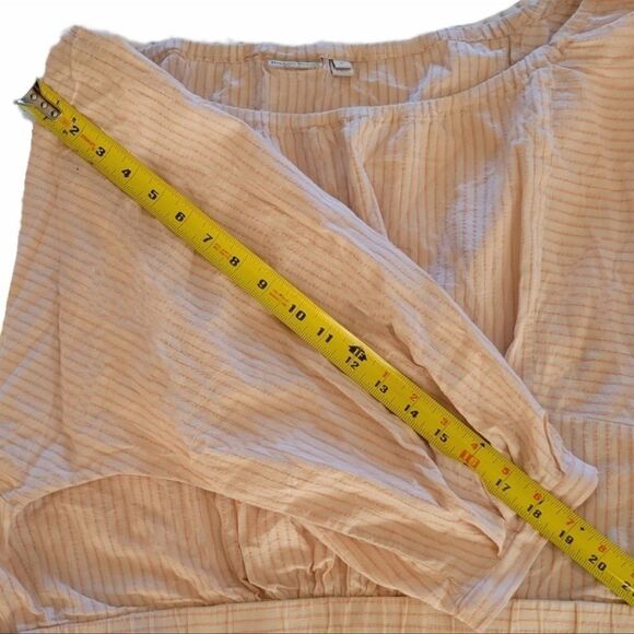 ANTHROPOLOGIE holding horses aria off shoulder too - Picture 7 of 12